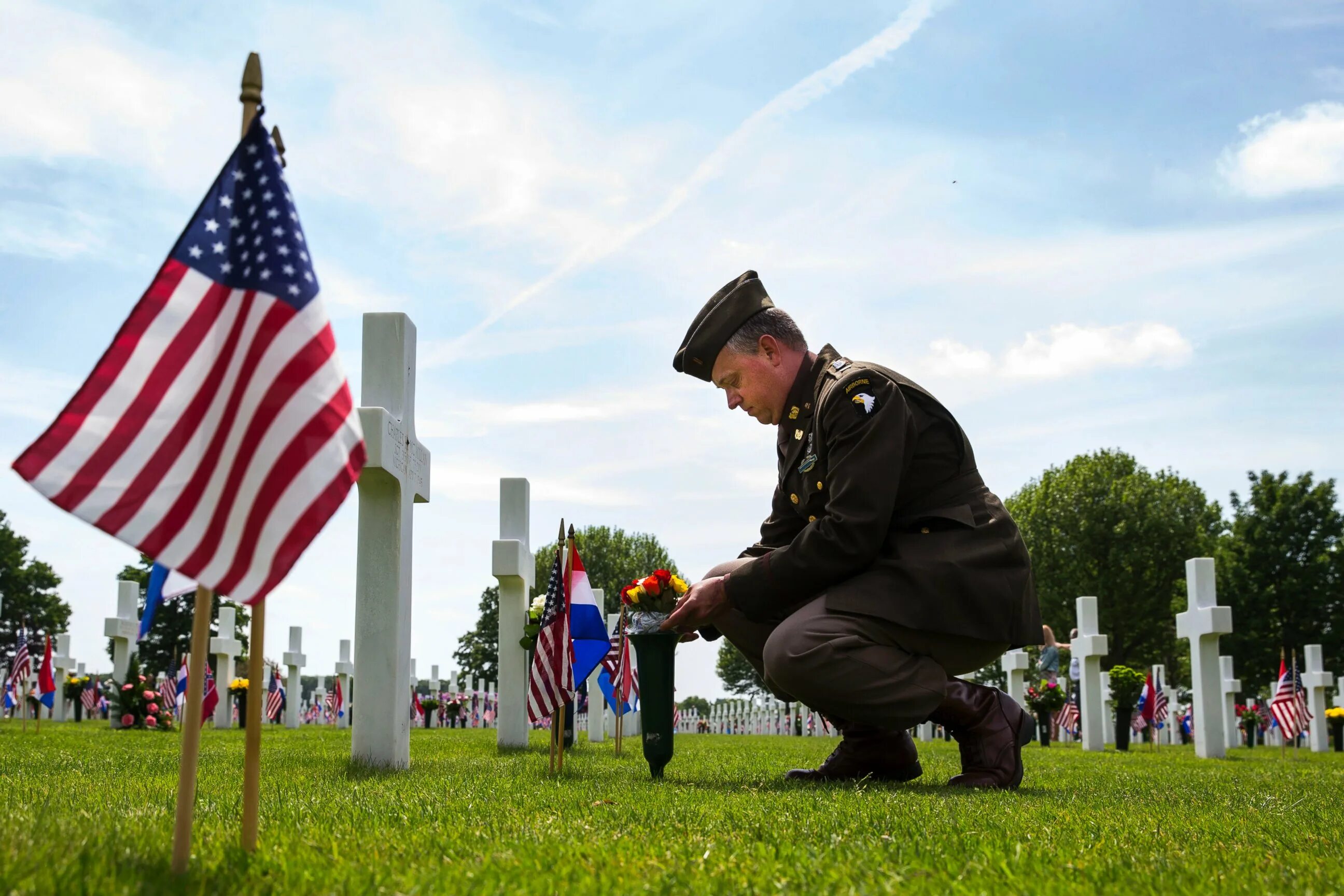 Veterans day. Мемориал дей Memorial Day в США. День поминовения (США). День памяти в США. Праздник день памяти в США.