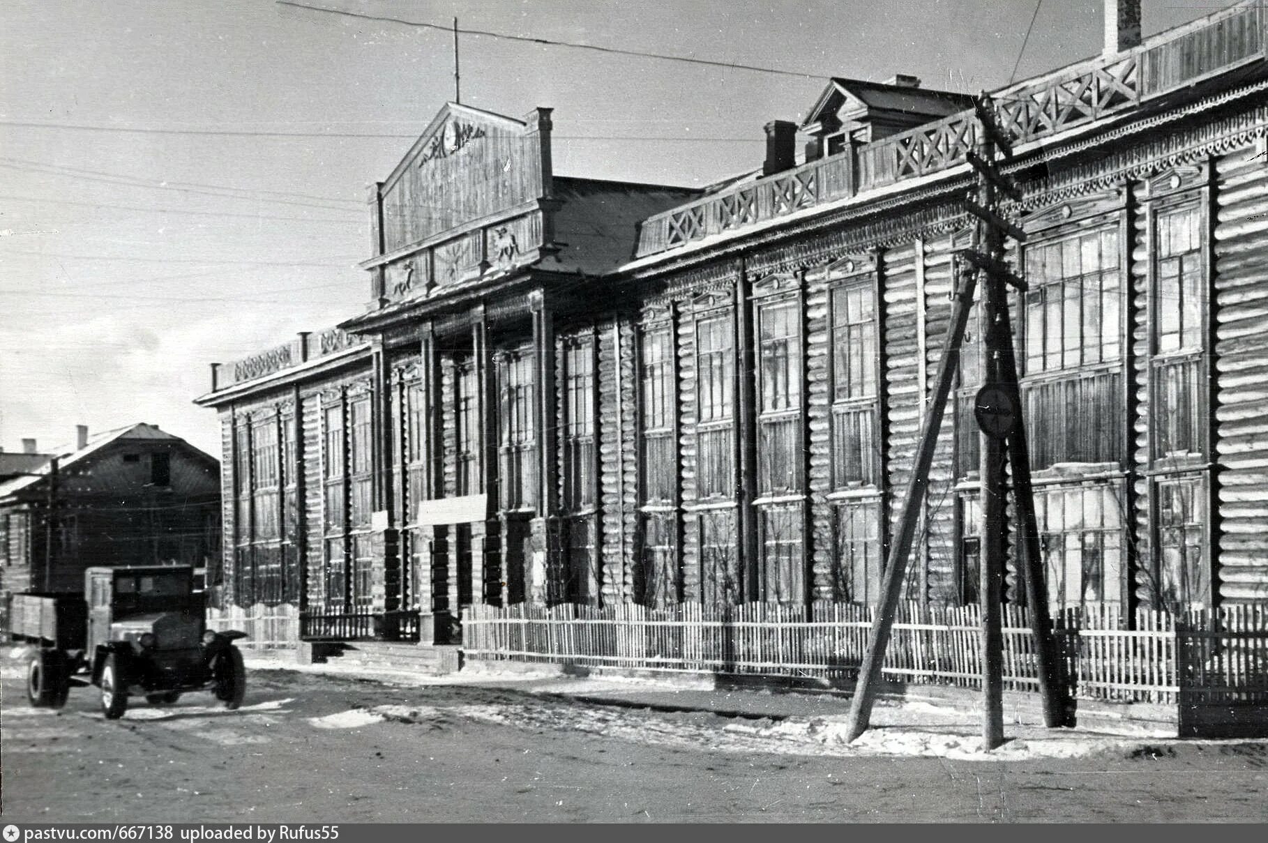 Салехард старое. Зооветеринарный техникум Салехард. Салехард 1930 год. Салехардское национальное педагогическое училище. Фото старого Салехарда.