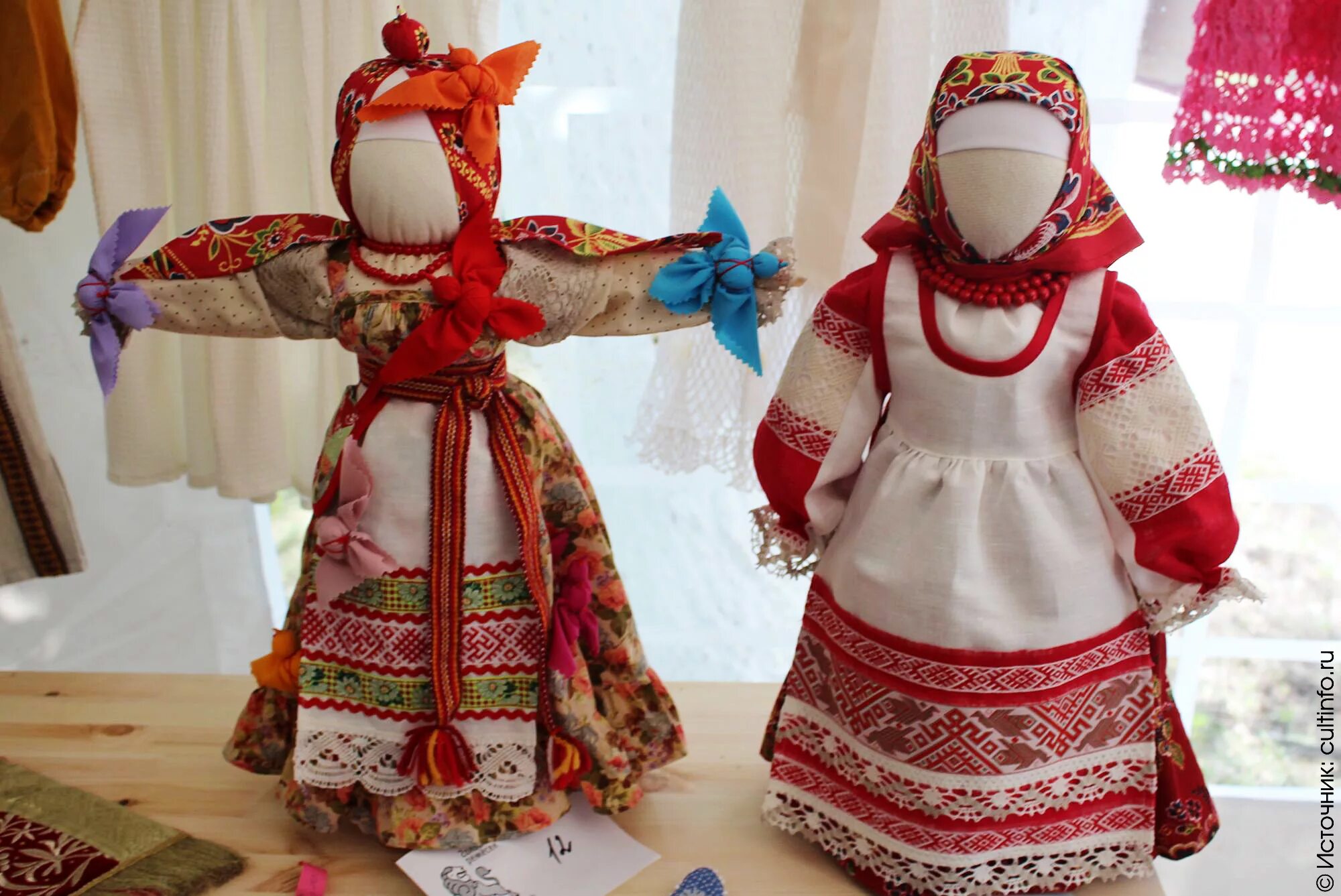 Народная тряпичная кукла. Традиционная кукла в русской народной. Традиционная народная тряпичная кукла. Традиционная народная тряпичная кукла. Народная кукла.