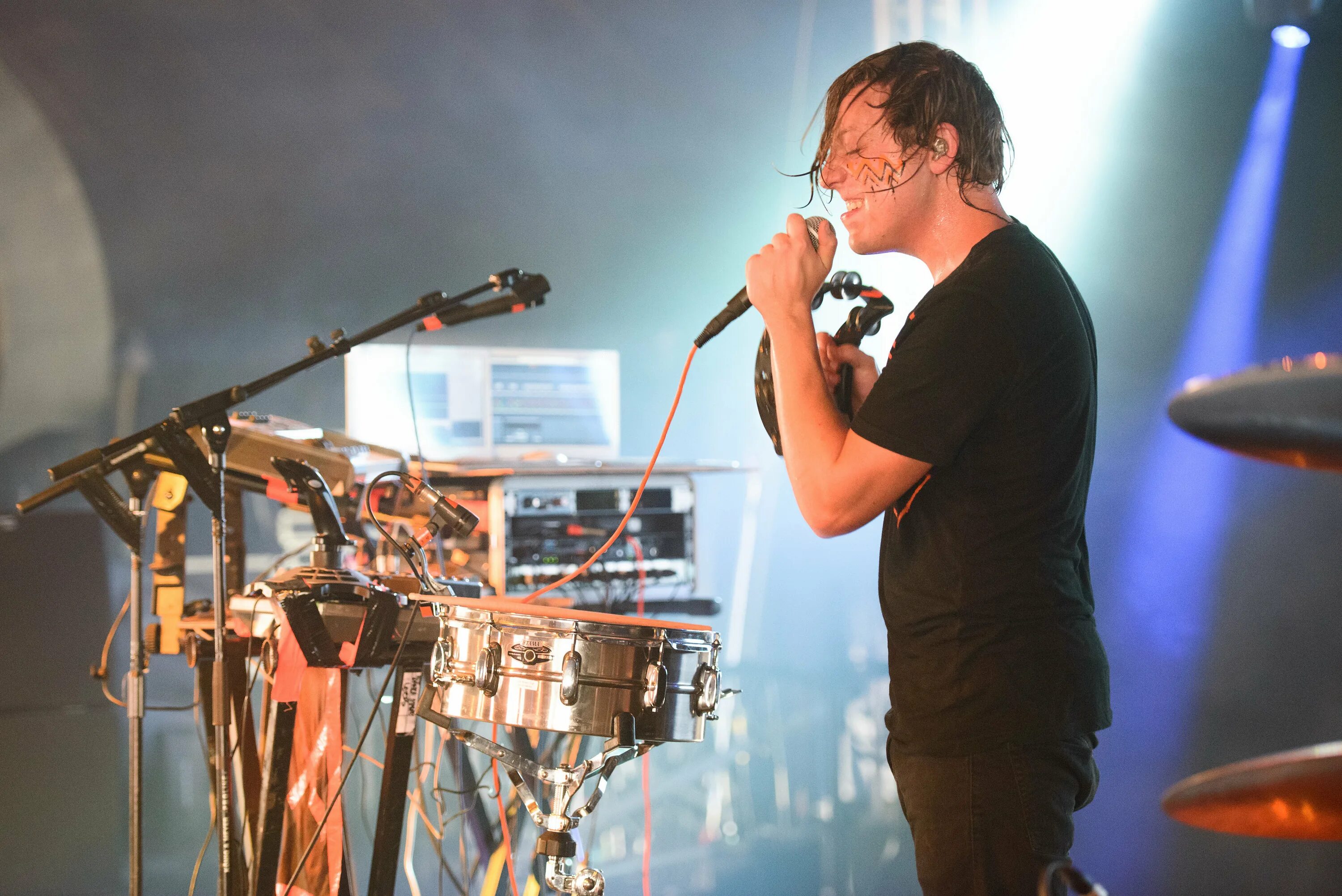 Robert delong don t wait. Robert delong don t wait