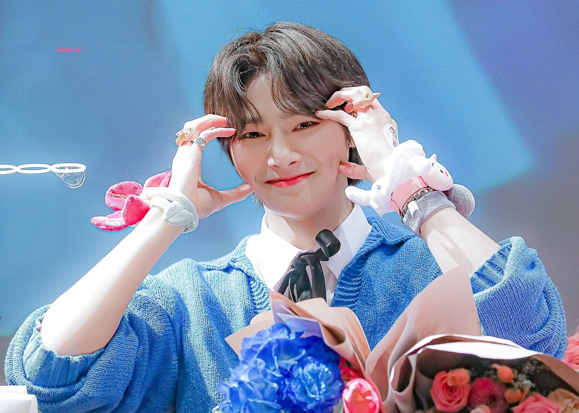 Stray kids участники 2022. K-pop группа stray kids. Stray kids 2020 фотосессия. Группа stray kids 2020. Группа стрэй kids имена.