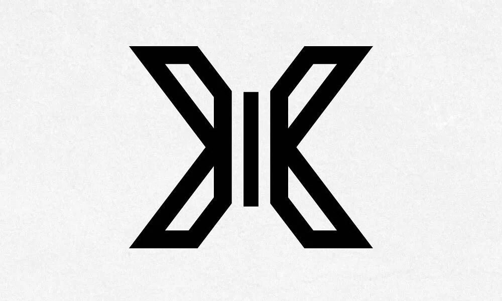 Логотип кпоп группы x:in. X:in группа kpop участницы. Группа monsta x. X and i are. Хосок монста х 2022.