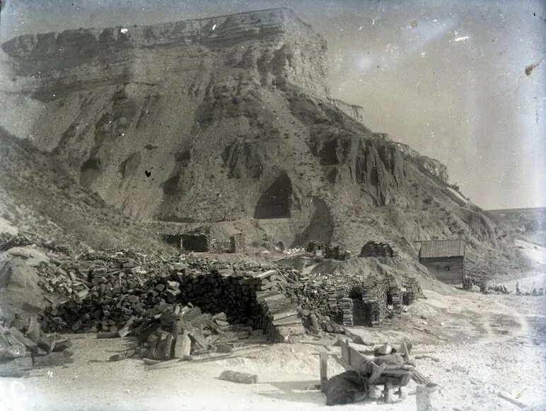 Село нижняя Банновка. Нижняя Банновка Саратовская область Красноармейский район. Нижняя Банновка фото. Нижняя Банновка Саратовская область берег плезиозавров.