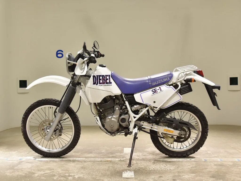 Сузуки джебель купить. Suzuki Djebel 250. Suzuki dr250 Djebel. Suzuki Djebel 250 2006. Suzuki Dr 250.