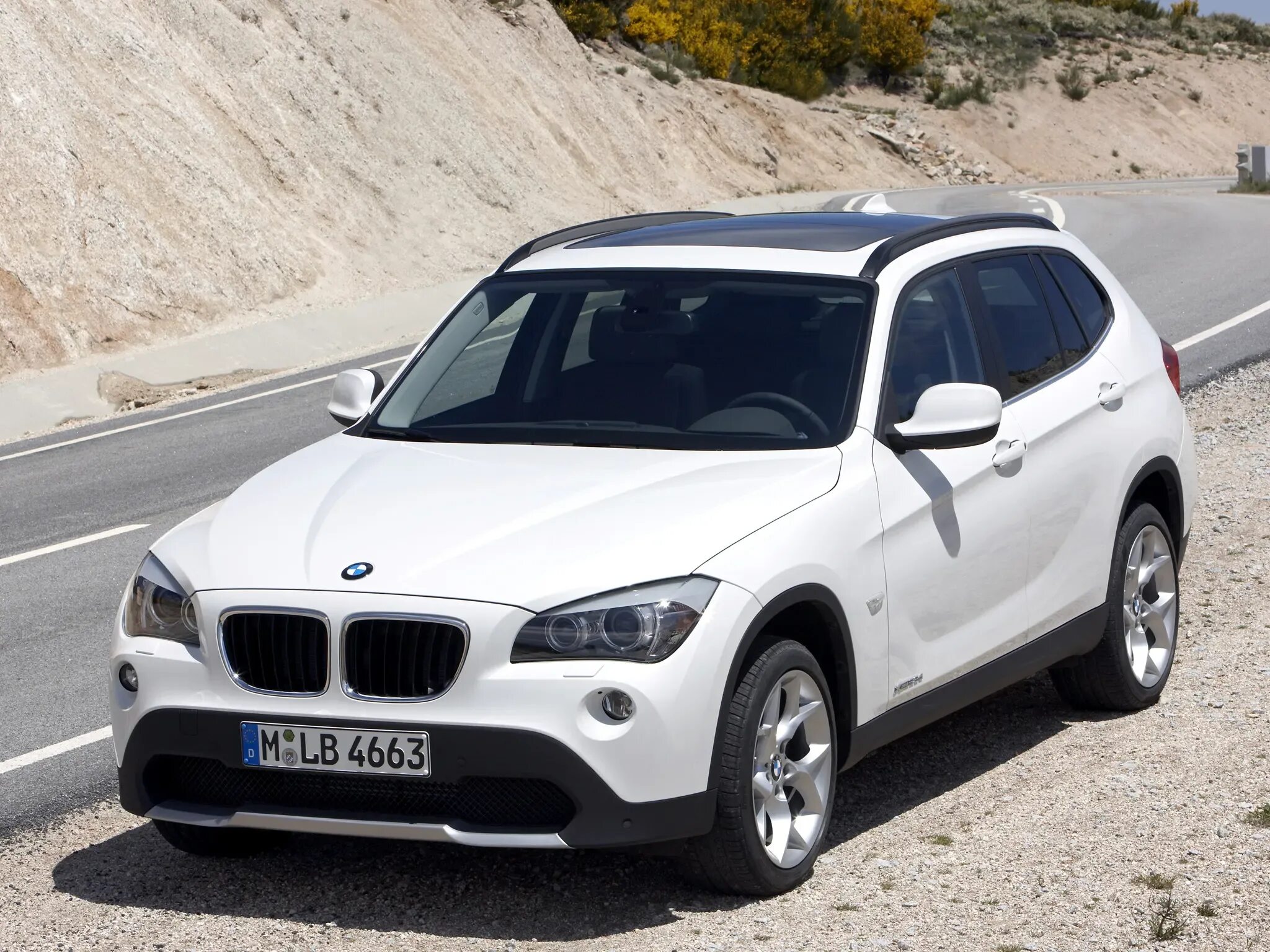 Bmw x1 2010. Bmw x1 2010. Bmw x1 2018. Bmw x1 xdrive30i. Бмв x1 2008.