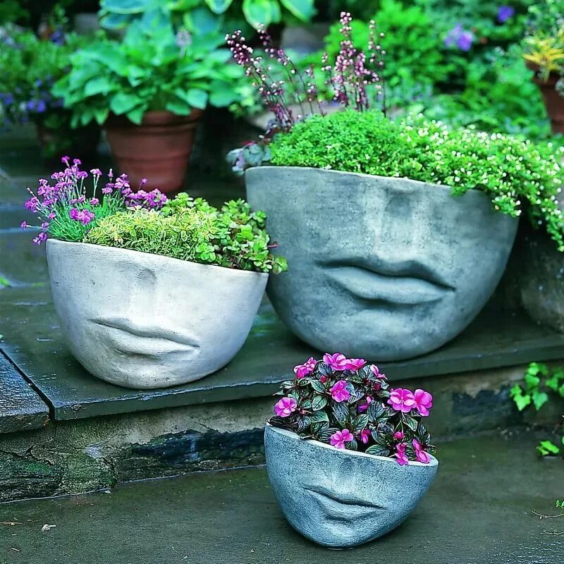 Вазон цветок из цемента. Гипертуф в саду. Кашпо Stone Planter. Необычные горшки для цветов. Необычные кашпо.