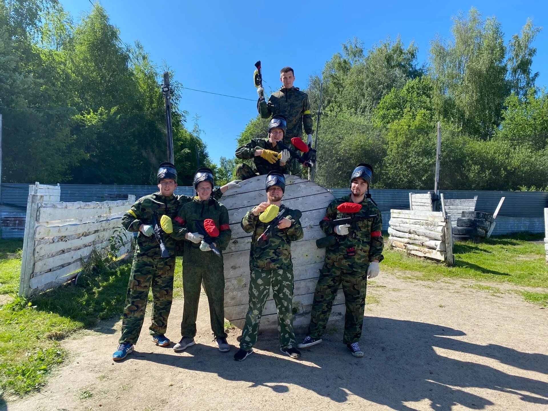 Ярославль камышовая улица 2а полигон 76. Полигон 76 ярославль. Ярославль камышовая улица 2а полигон 76. Полигон 76 ярославль лазертаг сайт фото. Полигон 76 ярославль лазертаг сайт фото.