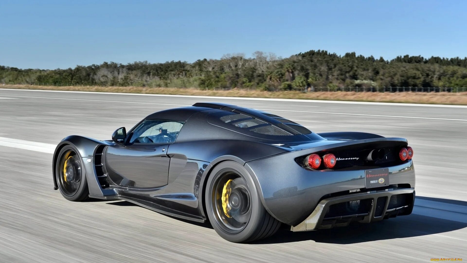 Hennessey Venom gt. Hennessey Venom gt — 435 км/ч. Hennessey Venom gt Lotus Elise. Hennessey Venom 1000. Быстрые серийные машины