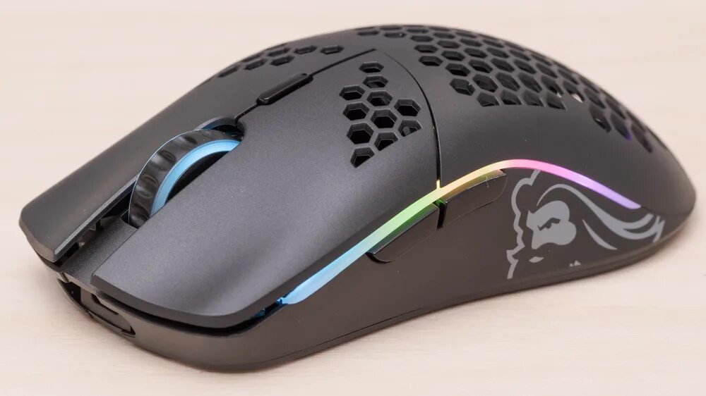 Wireless model. Игровая мышь glorious model 0. glorious model 0 беспроводная. глориус модель о wireless. model o gaming mouse.