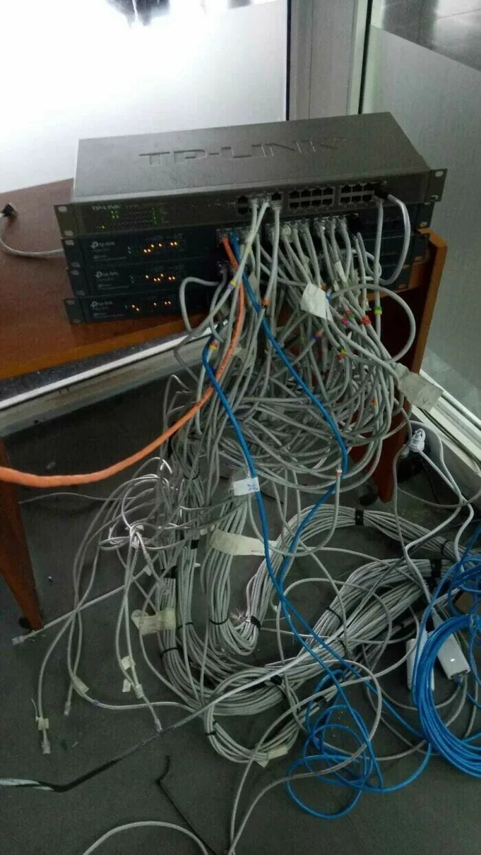 Сетевой и системный администратор. Сетевое и системное администрирование. Системное администрирование. Системный администратор. Администрирование компьютерных сетей.