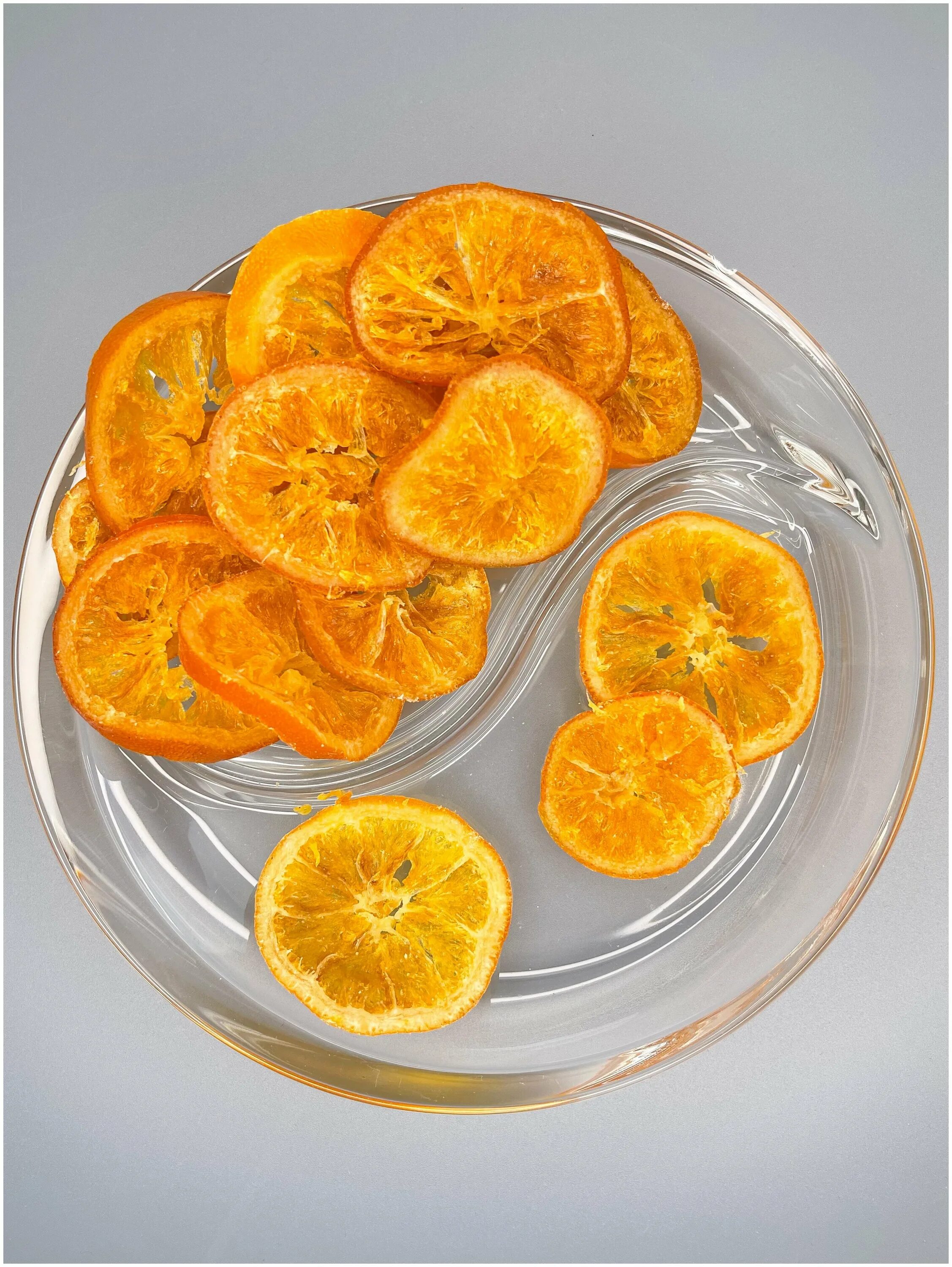долька апельсина сушеная. сушеные апельсины. засушенный апельсин. засушенный апельсин. апельсиновые кольца сушеные.