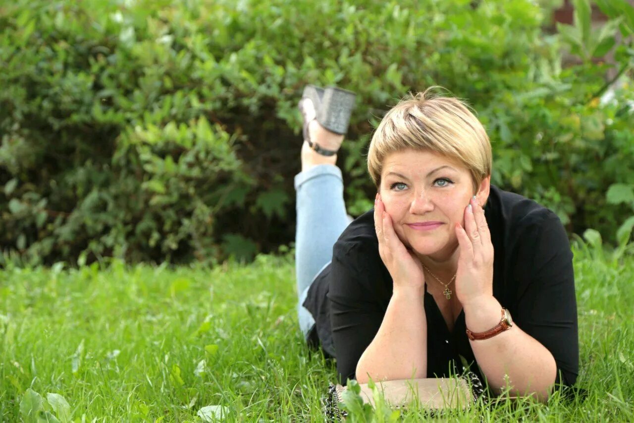 фото женщин гомель. ольга ющинская гомель. найти женщину гомель. одинокие дамы гомеля. девушки гомельской области.