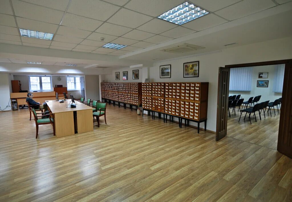 библиотека киев