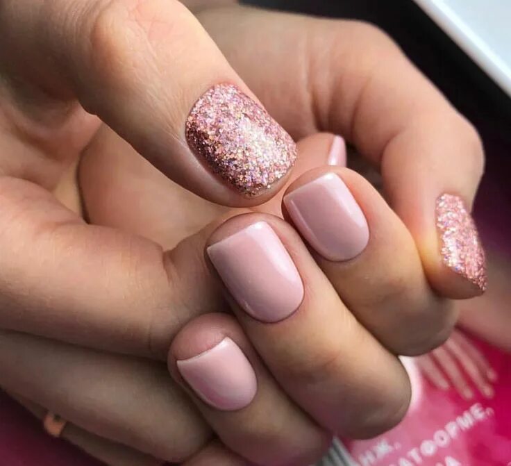 Nails ★ Glitter gel nails, Gel nails french, Pink manicure