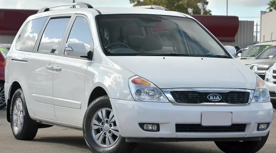 Kia Carnival 2011. Kia Carnival 2010. Kia Carnival 2013. Kia Carnival model 2006.