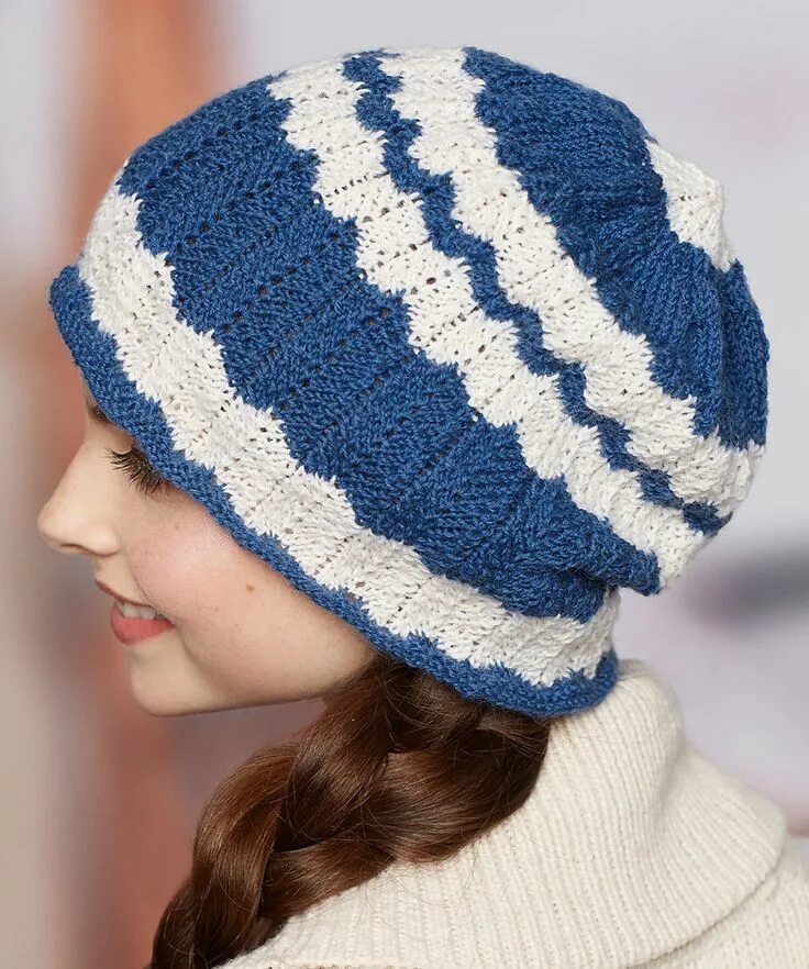 Knit hat. Шапка двухцветная. Шапка вязаная двухцветная. Шапка женская двухцветная. Шапка вязаная двухцветная женская.