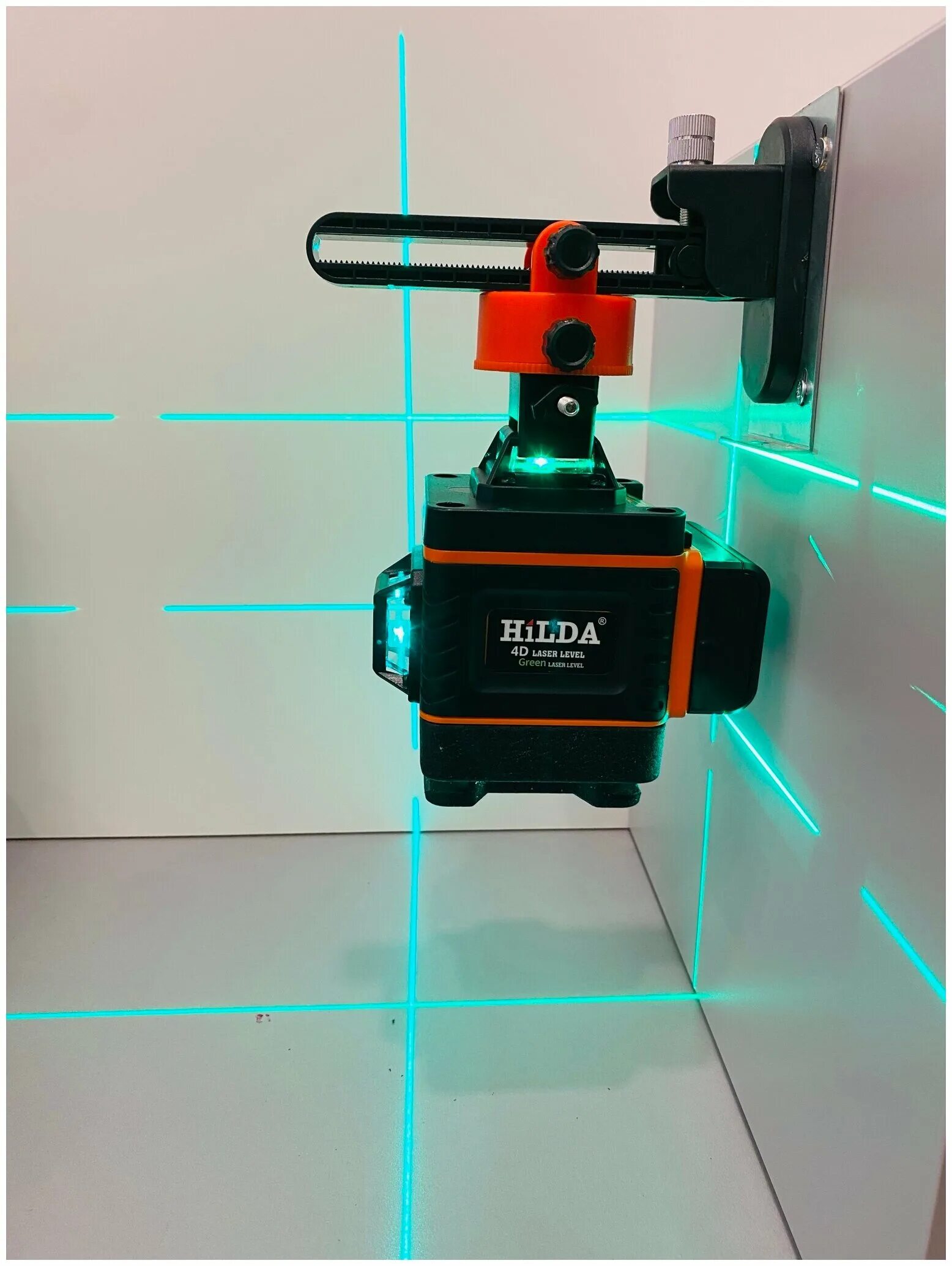 лазерный уровень 3д зеленым лучом. 4 d hilda laz02. 4 d hilda laz02. 4 d hilda laz02. лазерный уровень hilda 4d.