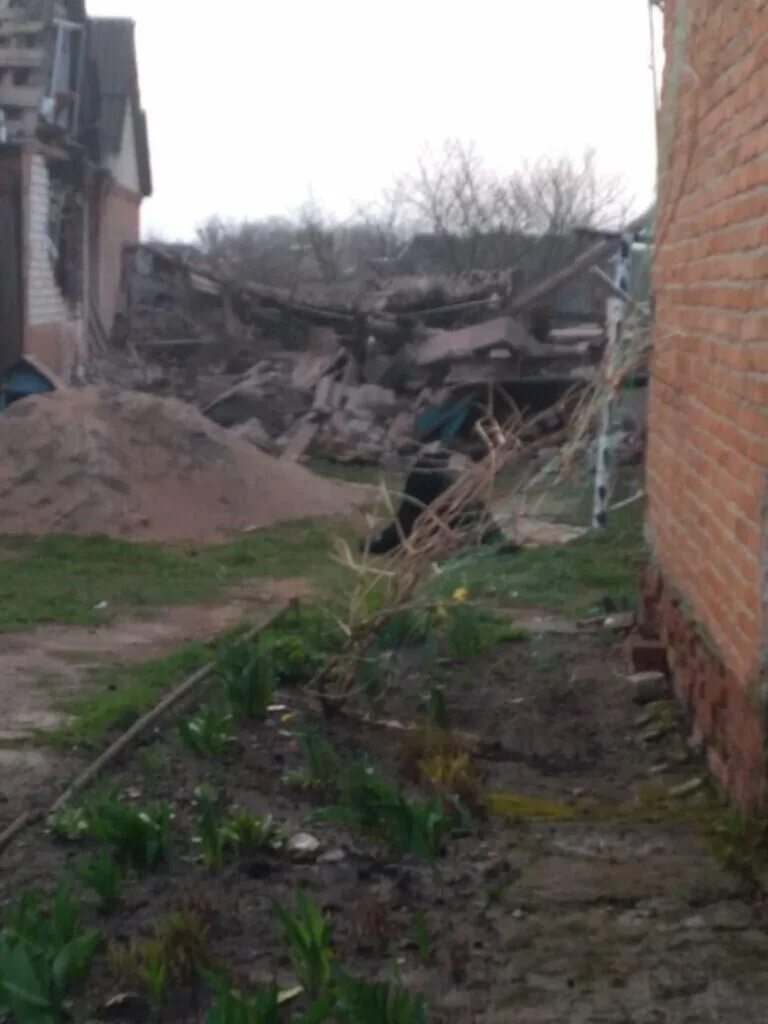 Обстрел головчино белгородской области. Обстрел села Головчино. Головчино Белгородская область обстрел. Разрушения в Белгородской области. Разрушения в Белгороде сел.