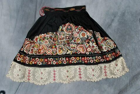 Юбка в национальном костюме