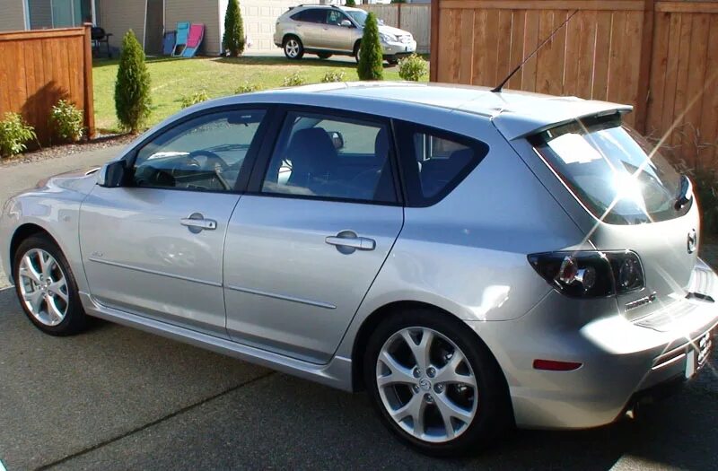 Мазда хэтчбек 2007. Mazda 3 Hatchback 2007. Мазда 3 Touring 2007. Мазда 3 хэтчбек туринг.