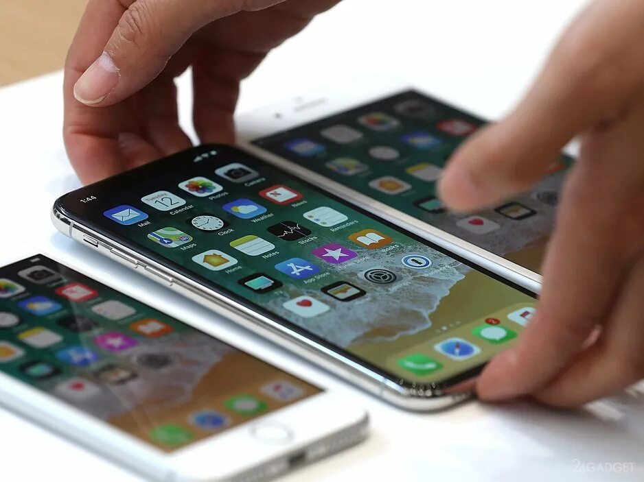 Самый тонкий iphone. Айфон сверхтонкий. Эппл айфон 7. Самый тонкий айфон модель. Самый тонкий iphone.