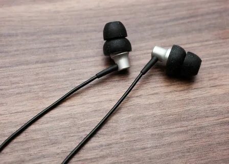 Лучшие беспроводные наушники затычки