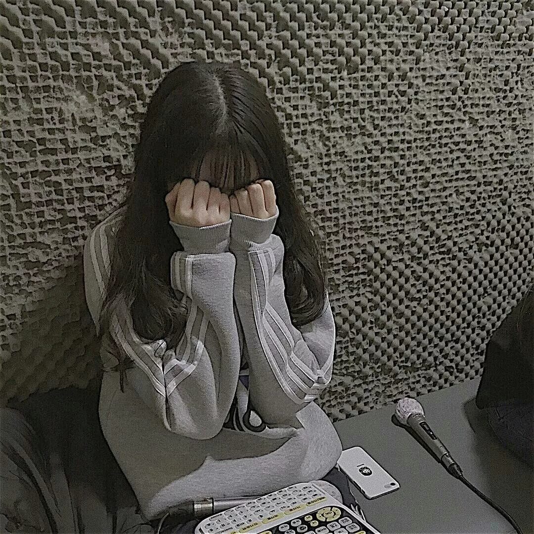 Современную грустную