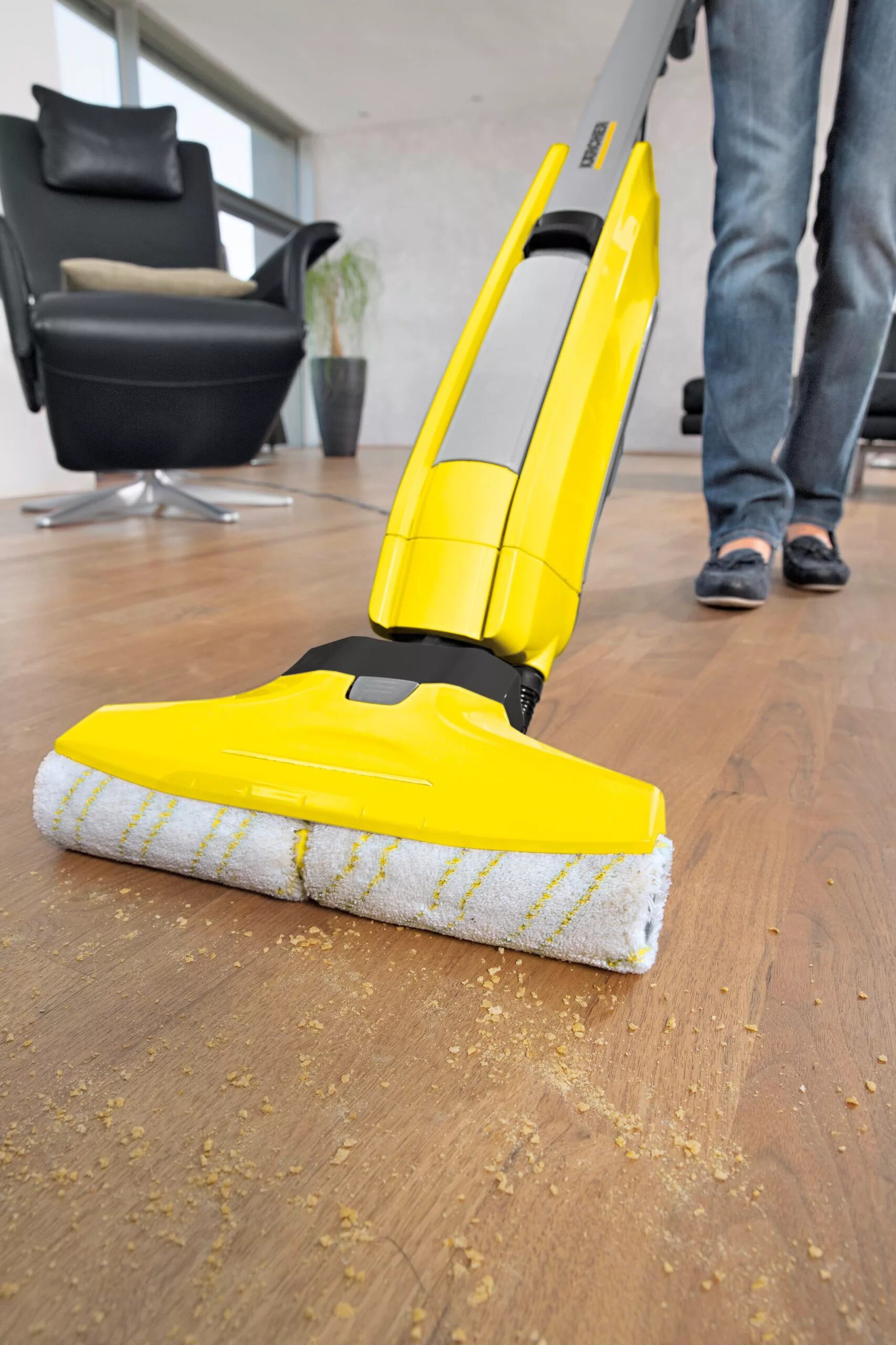 Как пользоваться пылесосом karcher. Электрошвабра керхер fc5. швабра karcher fc5. пылесос керхер fc5. karcher fc 5.