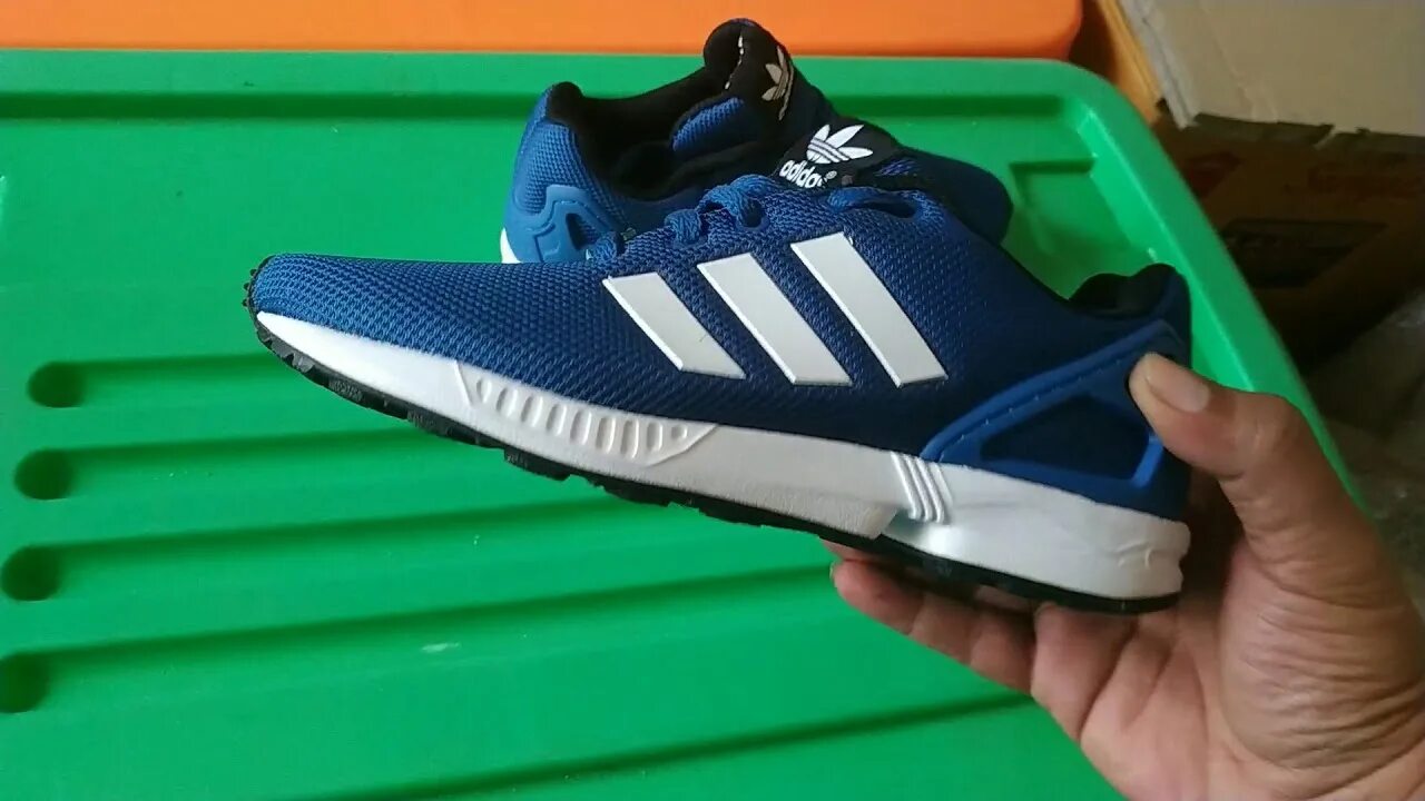 Кроссовки адидас индонезия. 462771 Adidas Indonesia. Кроссовки адидас из Индонезии оригинал. Кроссовки синие под адидас Индонезия.