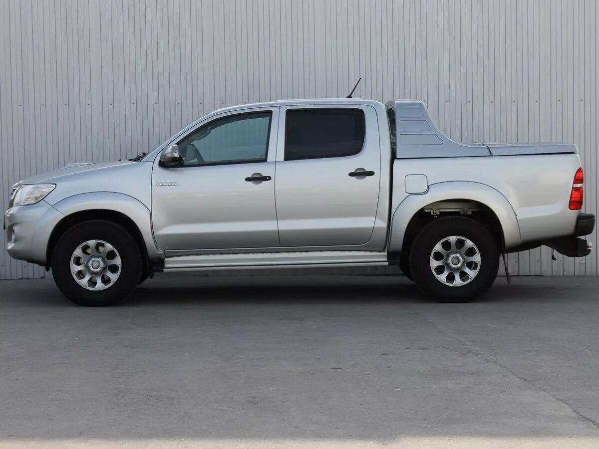 Toyota Arctic Truck Hilux 2012. Hilux 2012 Arctic Trucks. Toyota Hilux at33. Тойота Хайлюкс серый. Куплю тойоту б у хайлюкс