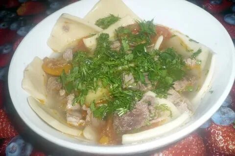 Мясо в тесте в бульоне