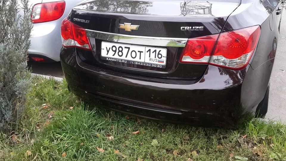 Chevrolet Cruze парктроник. Задник барктроники Cruse. Chevrolet Cruze задний парктроник. Парктроник на Шевроле Круз седан задний.