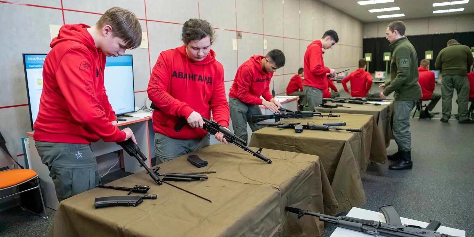 Боевые учебные центры. Авангард военно патриотический центр Одинцово. Военный лагерь Авангард Одинцово. Центр военно-патриотического воспитания молодежи «Авангард». Военно-патриотический центр Авангард Московская область.