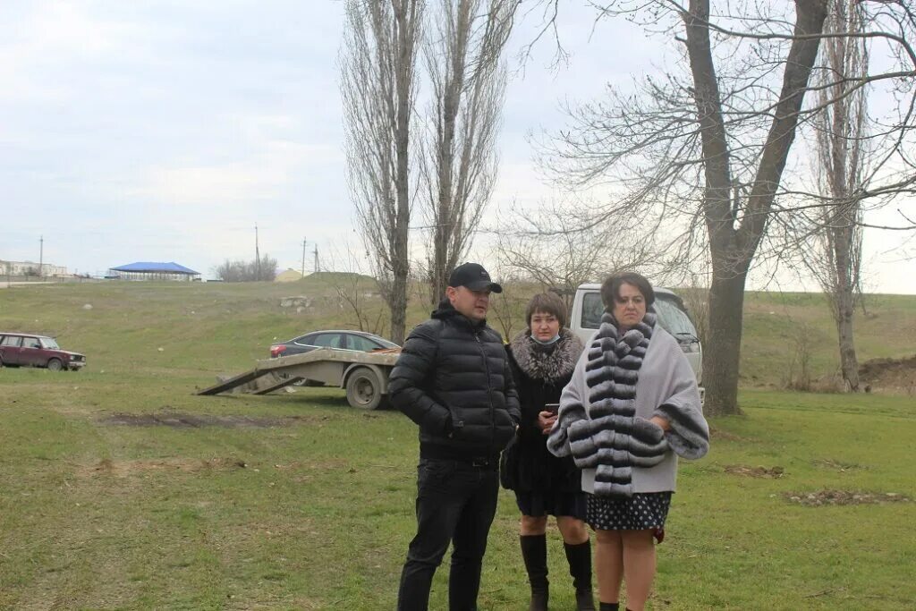 Погода в селе кировское крым. Село Журавки Кировский район Крым. Дом культуры Журавки. Журавки парк Кировский район. Журавки Кировский район село школа.