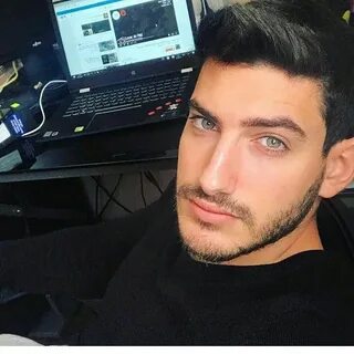 Camera man israel