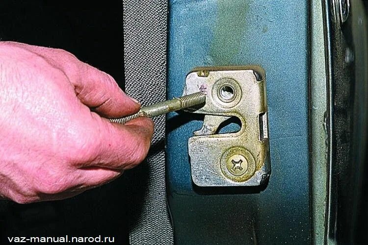 Почему дверь плохо открывается