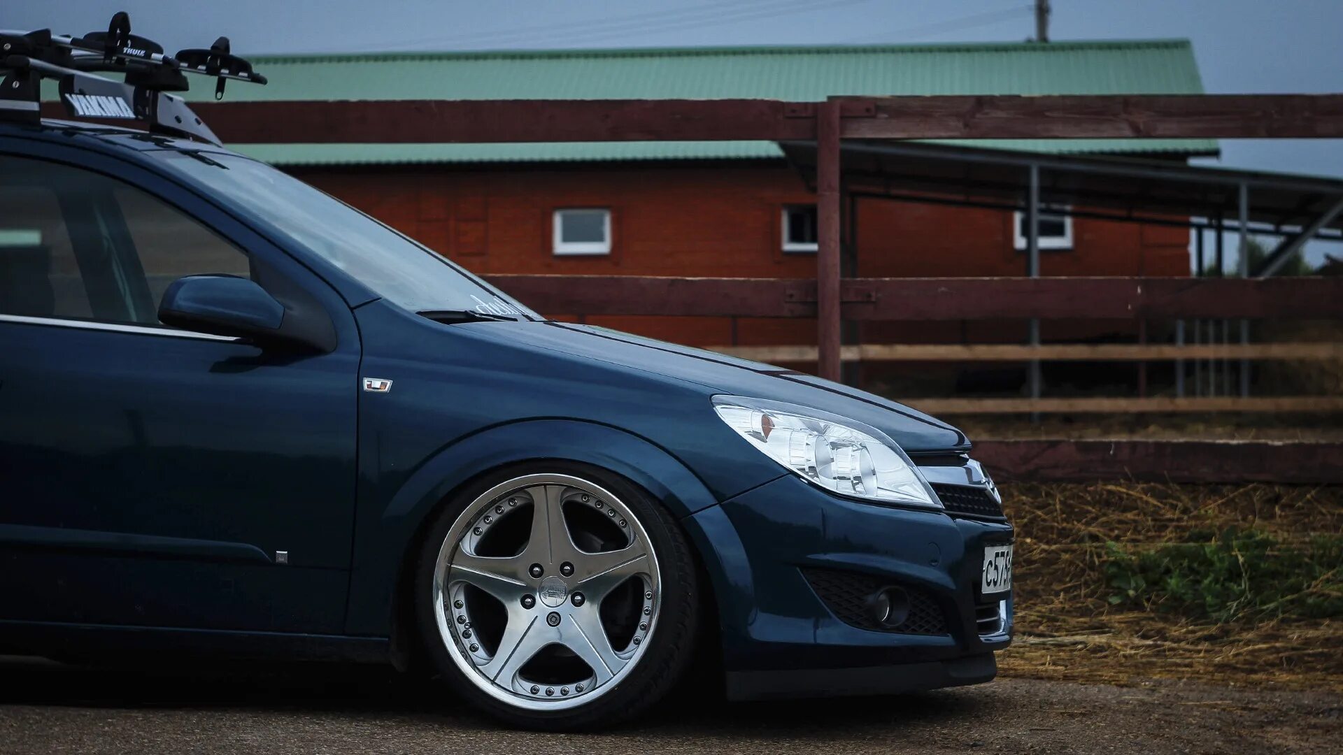 Opel Astra h stance. Opel Astra h универсал stance. Opel Astra 2008 stance. Opel Astra h GTC 2008 стенс. Full tuning