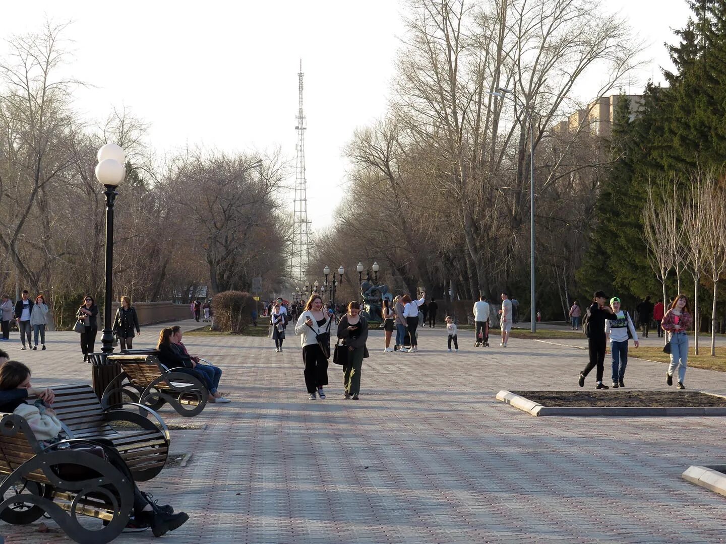 День космонавтики в Казахстане. События в Казахстане 12. Апреля. 12 Апреля.