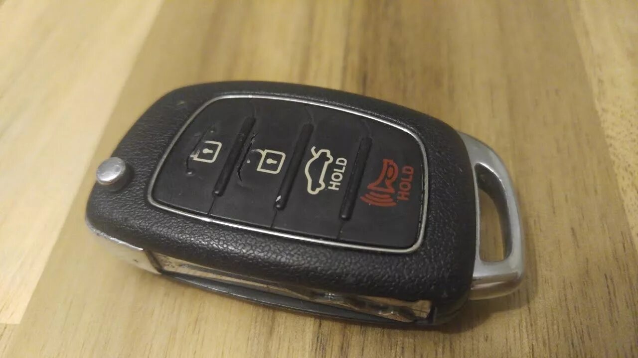 Ключ пульт для автомобиля хендай санта фе 4. Ключ хендай соната 2022. Hyundai santa fe ключ 2007. Ключ hyundai palisade. Чехол на ключ хендай палисад.