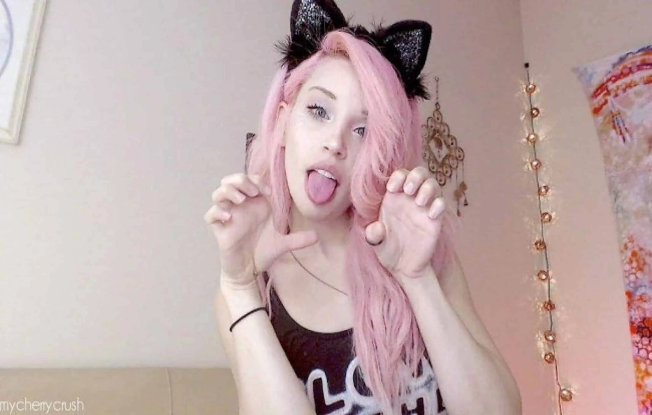 Черри краш. Asmr cherry crush. Черри краш онлифанс. Asmr cherry crush. Черри краш асмр.