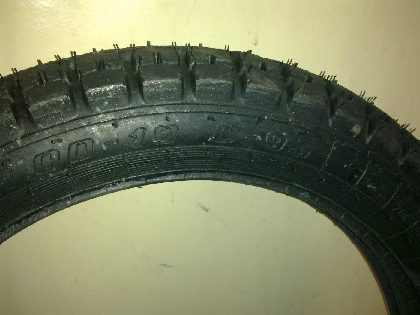 колесо урал 375. покрышка петрошина л 229. шины на мотоцикл урал 3. покрышка урал. 75-19) урал.
