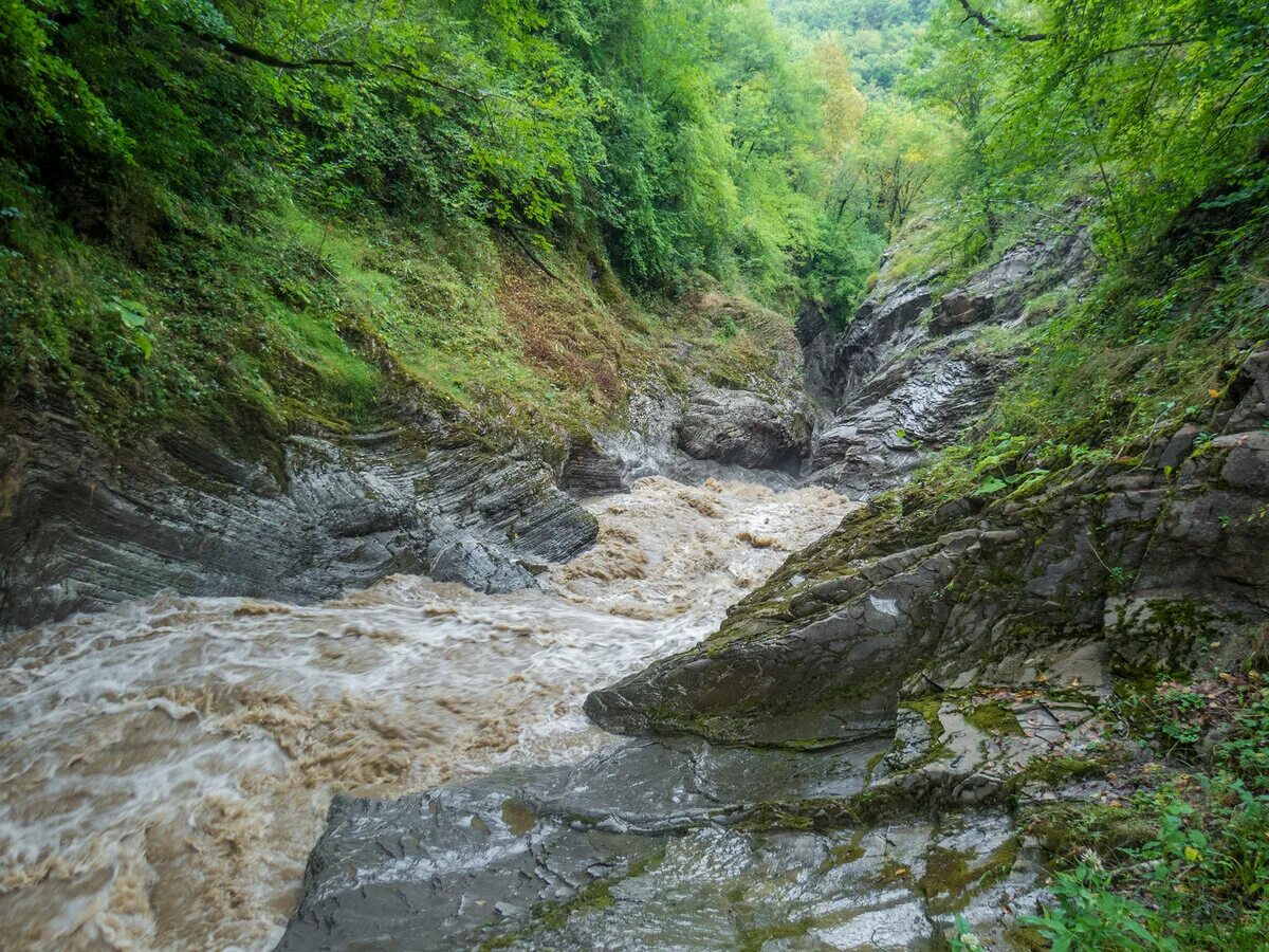 Река Сахрай Адыгея. Усть-Сахрай Адыгея водопады. Усть-Сахрай Адыгея достопримечательности. Сахрайский водопад Адыгея. Погода усть сахрай