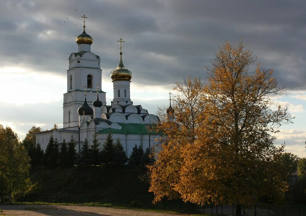 Вяземские святые. Троицкая Церковь Вязьма. Вязьма Свято-Троицкого собора.