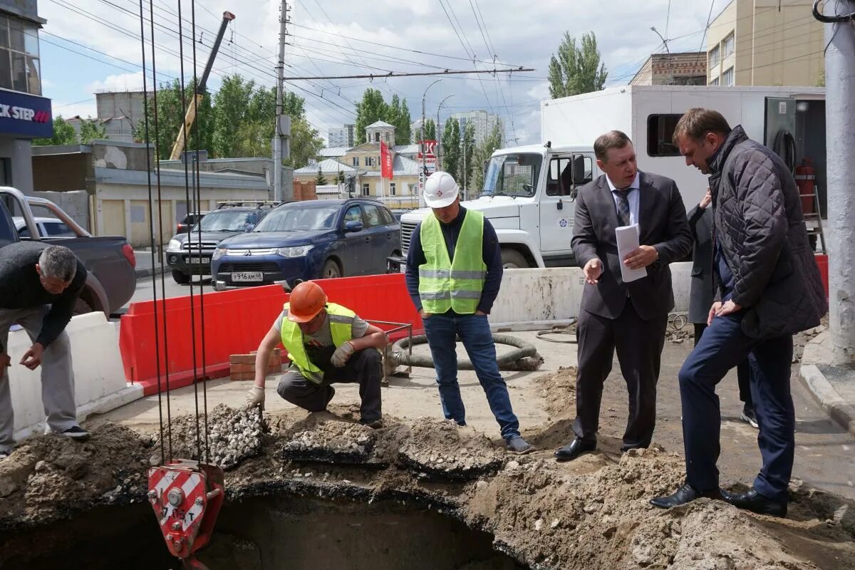 КВС Саратов. Управляющий на стройке. Тверской монтаж. Строительство в Саратове. Сайт квс саратове