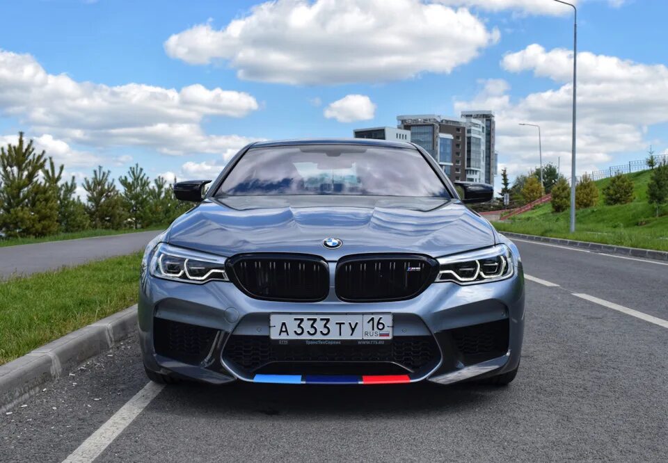 Bmw g30 m. BMW 5 g30. БМВ 540i g30. BMW 5 Series g30. BMW 540 g30.