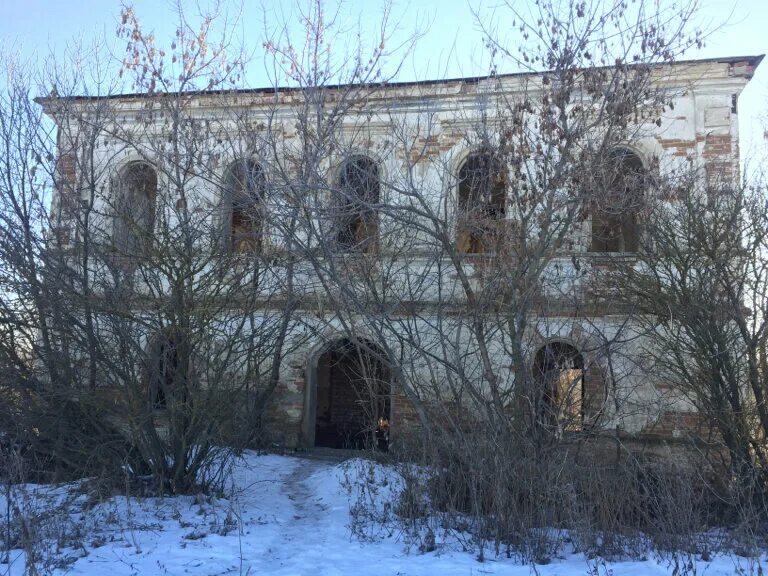 Село орехово даниловский район. Усадьба графа Орлова Волгоградская область. Усадьба графа Орлова в Орехово Волгоградской области. Усадьба Вяземских в осиновой роще. Орехово Даниловского района Волгоградской.