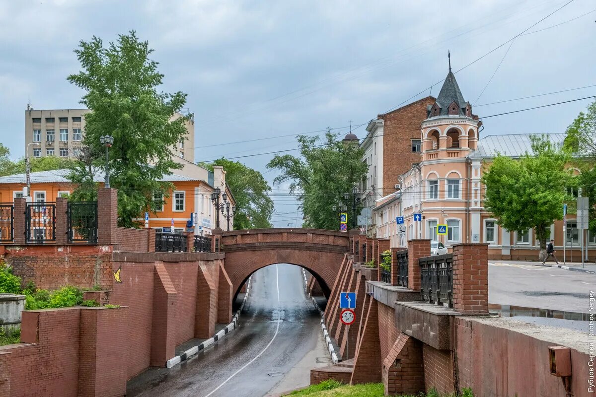 Природа города воронежа. Город воронеж каменный мост. каменный мост калининград. коминтерновский мост воронеж. красивые улицы воронежа.