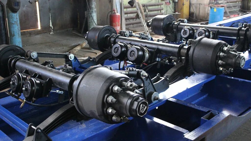 Ось полуприцепа. Ось bpw 3033714376. Ось полуприцепа. Бпв ось полуприцепа. Ось полуприцепа.