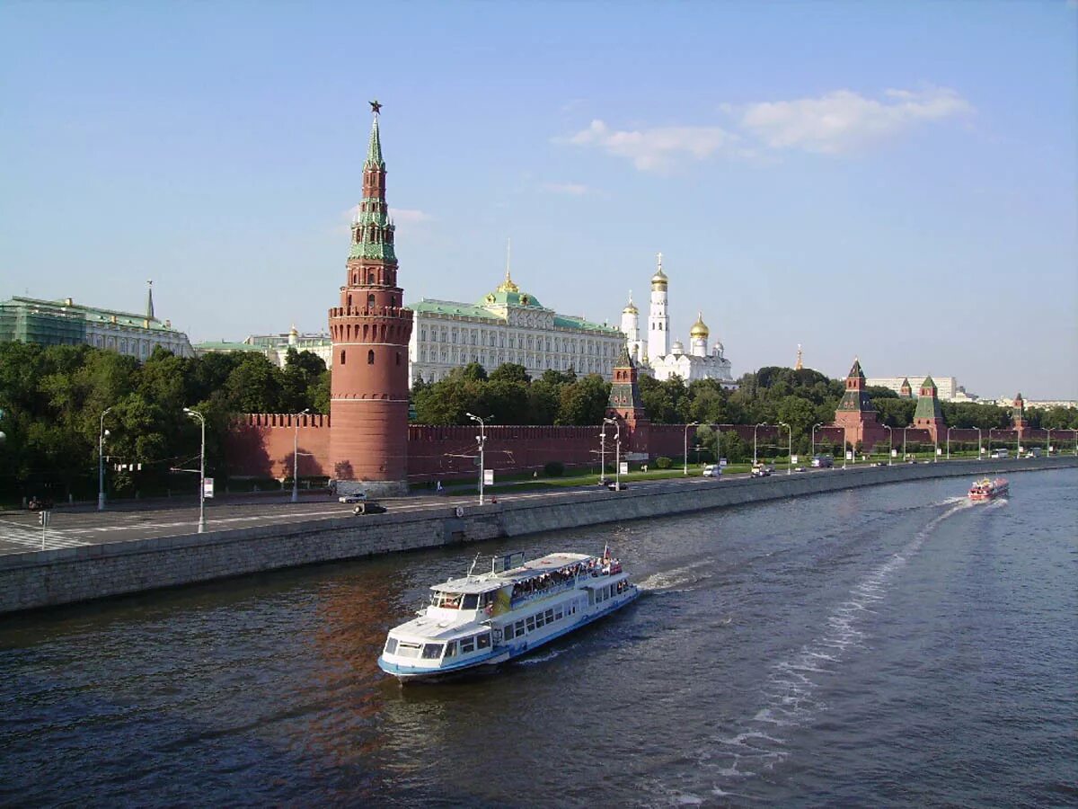 Реки Москвы. День Москвы реки 19 июля. Москва река в Москве. День Москвы реки. Московский замечать