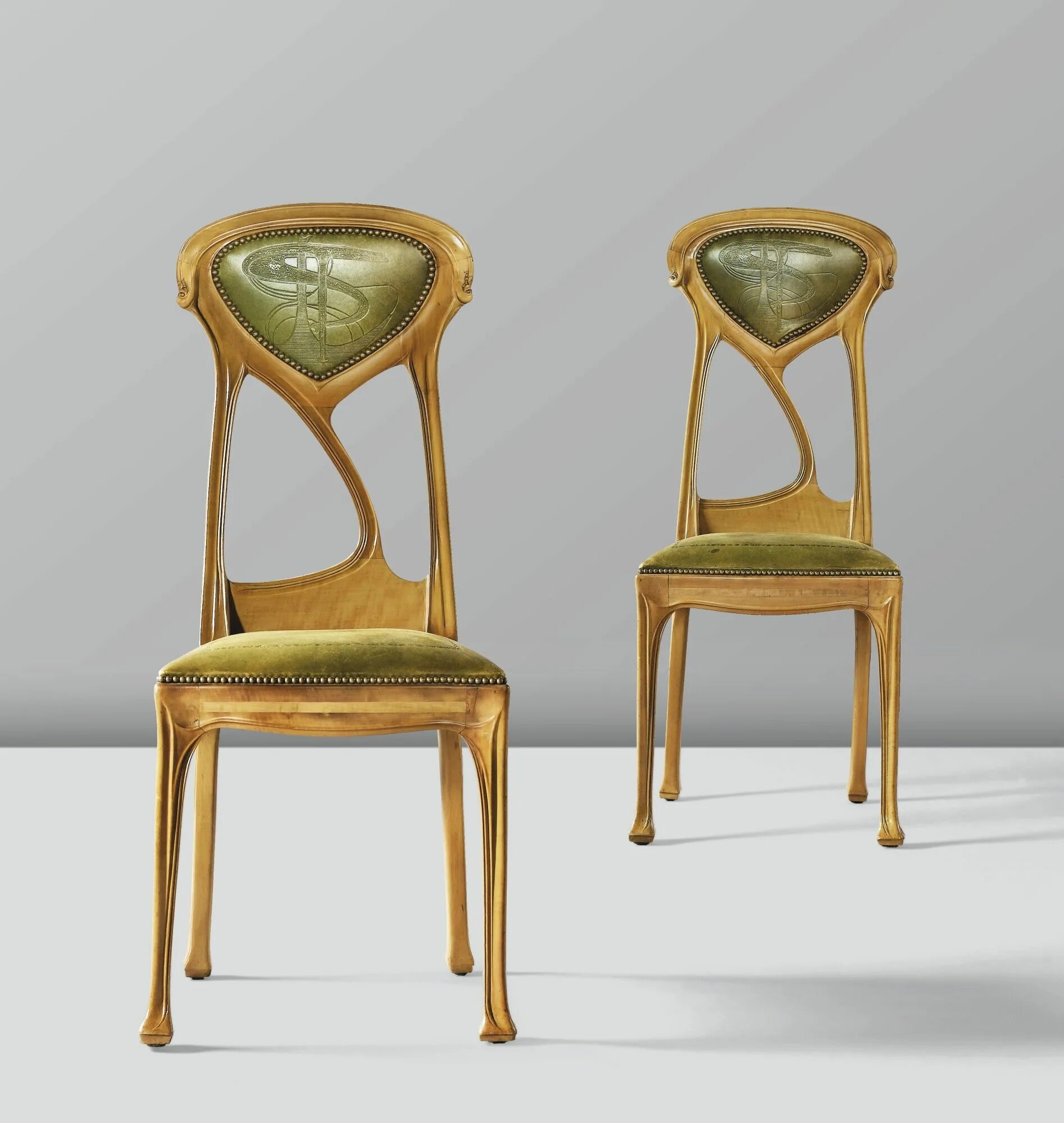 Style chairs